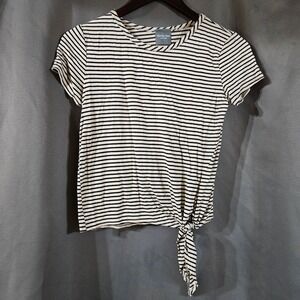 Olivia Rae Striped Side Tie Short Sleeve T-Shirt Cream Black womens size small